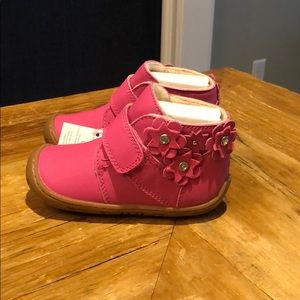 Kids Ugg T Jorgen Petal boots